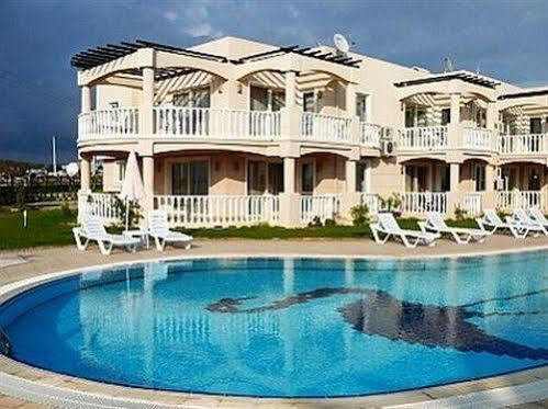 Apartmán Flamingo Country Club Bogazici Exteriér fotografie